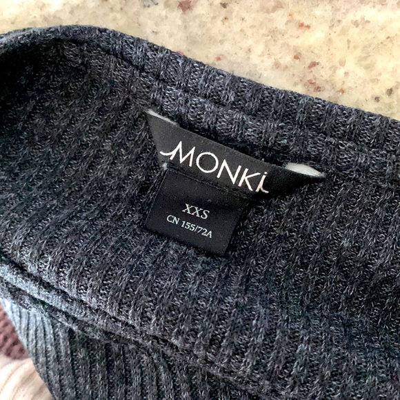 🇸🇪Monki-XXS(fits XS-S)-$15 - Picture 3 of 4